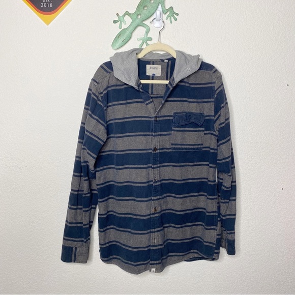 90’s Style Button Down Hooded Flannel - Picture 1 of 6